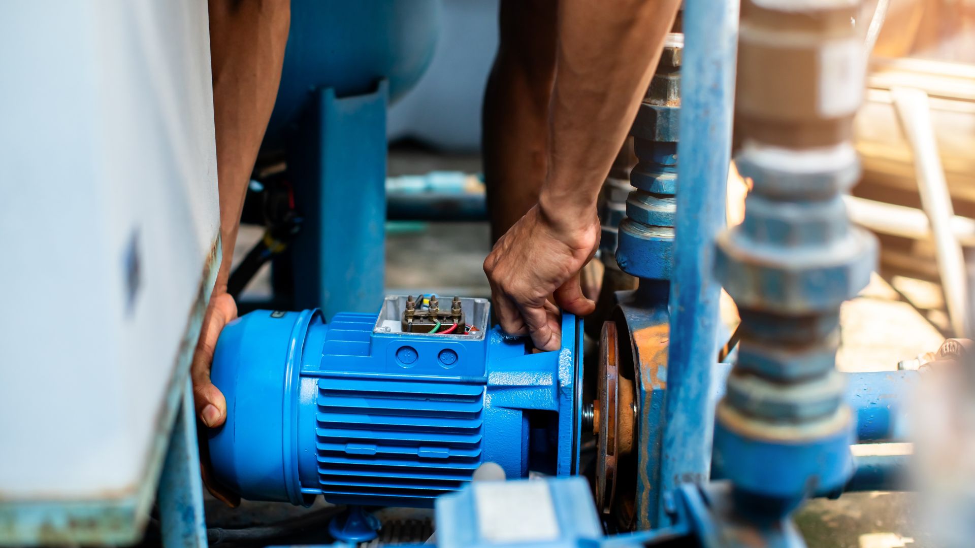 En este artículo aprenderemos a realizar una instalación correcta de bombas de agua.